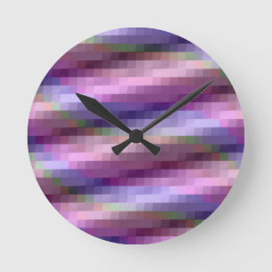 Abstrakte Plätze in Lila, rosa und blau Runde Wanduhr