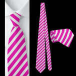 Abstrakte, rosa und weiße Streifen Krawatte<br><div class="desc">Rosa und weiß gestreifte Abstrakte Muster Neck Tie.</div>