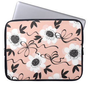 Abstrakte Rose, blassfarbene Farben, Vintages Must Laptopschutzhülle