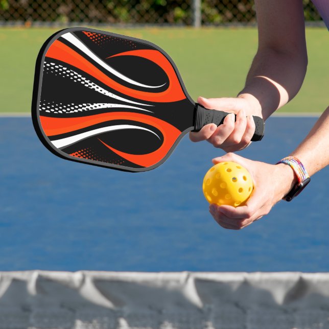 Abstrakte Rot-Weiß- und Schwarzkurve Pickleball Schläger (InSitu)