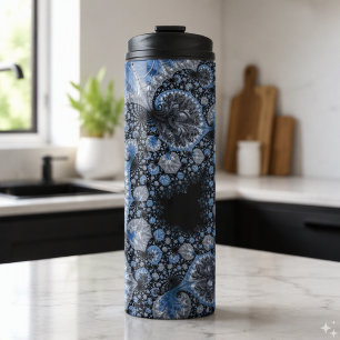 Abstrakte schwarze blaue Fraktale Thermosbecher