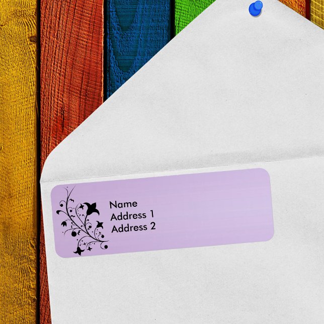 Abstrakte Scroll-Blume der Schwarzen Silhouette Li (Abstract black silhouette flowers on stem on purple return address labels.)