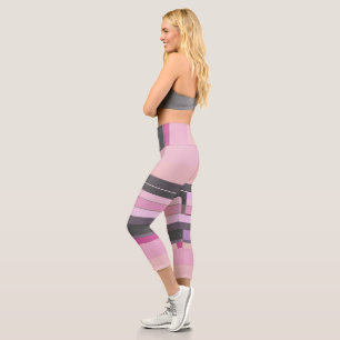 Abstrakte Streifen, rosa und grau Capri Leggings