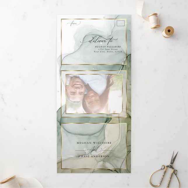 Abstrakte Tinte aus erdigen Grüntönen und Golden,  Dreifach Gefaltete Einladung (Außenbereich)