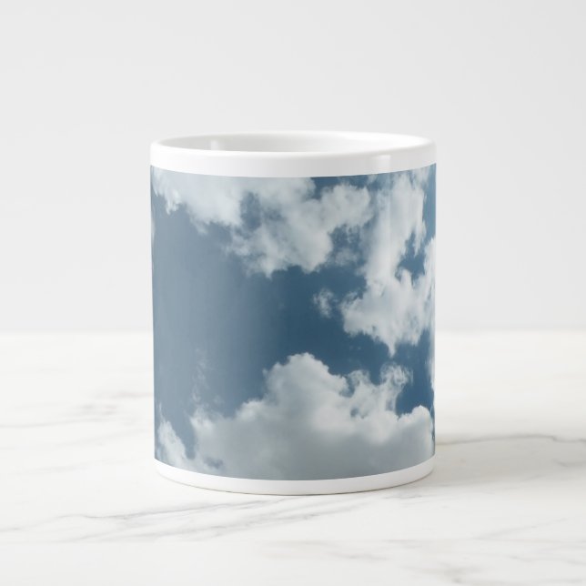 Abstrakte Wolkenhimmel-Fotografie Jumbo-Tasse (Vorderseite)