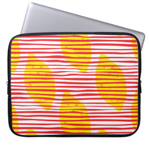 Abstrakte Zitrone mit nahtlosem Blatt. Hand dr Laptopschutzhülle