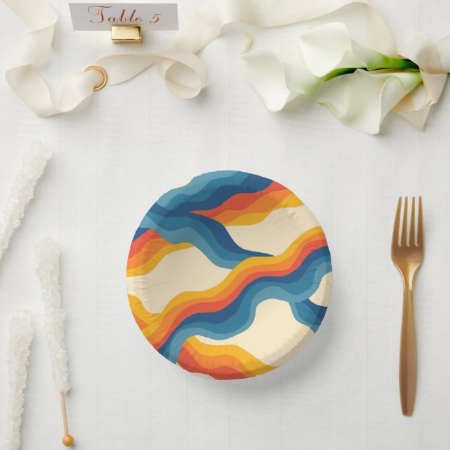 Abstrakter 70er Retro Orange Blue Wavy Strip Muste Pappteller (Hochzeit)