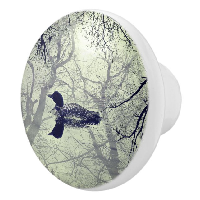 Abstrakter Ballon auf einer    Seenotter Keramikknauf (Rechts)