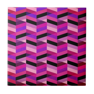 Abstrakter Chevron/Fischgrätenmuster Lila & Viol Fliese