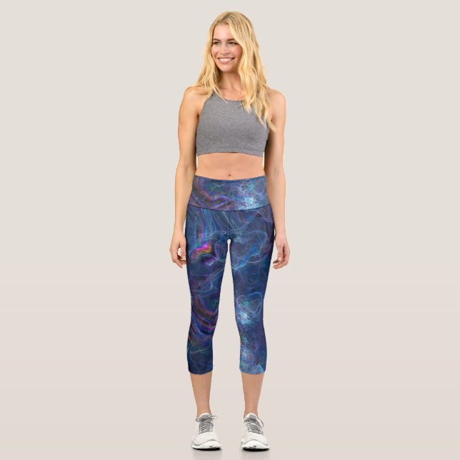 Abstrakter Fraktal-Nebel und geometrischer Morph Capri Leggings (Vorderseite)