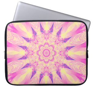 Abstrakter Kaleidoskop pastellfarbener Hintergrund Laptopschutzhülle
