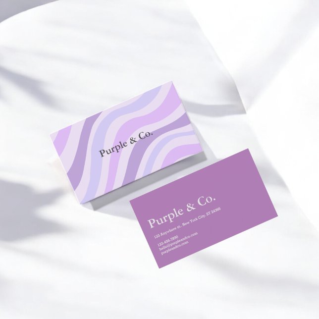 Abstrakter Lila blauer Streifen Moderner Minimalis Visitenkarte (Von Creator hochgeladen)