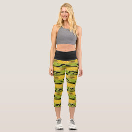 Abstrakter Mais auf Kakao Gemüsedruck auf schwarz Capri Leggings