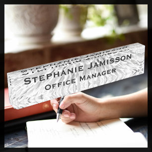 Abstrakter Name der Acrylic White Floral Macro Namensplakette