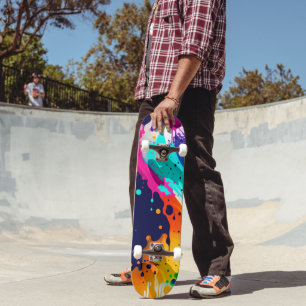Abstrakter Paint-Tropfen Skateboard