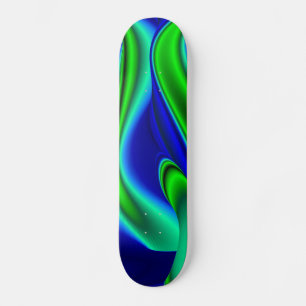 Abstrakter Regenbogen in grün und blau Skateboard