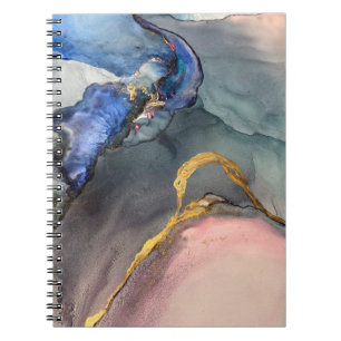 Abstrakter rosa Hintergrund mit schönem Schmuckstü Notizblock