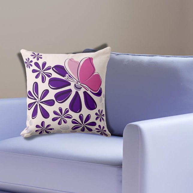 Abstrakter Schmetterling und Blossom Rosa und Lila Kissen (Abstract Butterfly and Blossom Pink and Purple Art Throw Pillow)