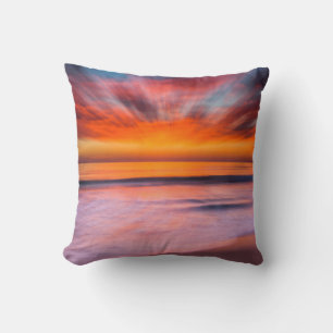 Abstrakter Sonnenuntergang von Tamarack Beach Kissen