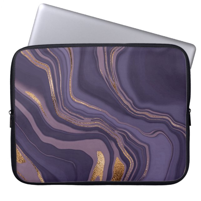 Abstrakter violetter Marmor mit Gold Laptopschutzhülle (Vorderseite)