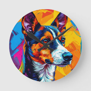 Abstraktes Basenji-Hundeporträt Runde Wanduhr