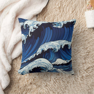 Abstraktes Blue Ocean Waves Artwork im japanischen Kissen