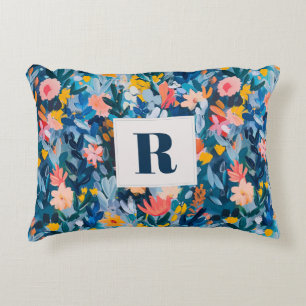 Abstraktes botanisches Monogramm, trendy blau und Dekokissen
