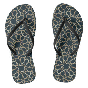 Abstraktes Design islamischer geometrischer Muster Flip Flops