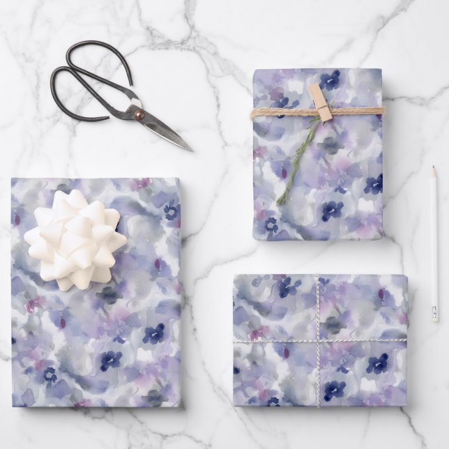 Abstraktes florales Wasserfarbenmuster Lavendelbla Geschenkpapier Set (Vorderseite)