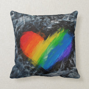 Abstraktes gestreiftes Kissen Regenbogen-Liebeherz