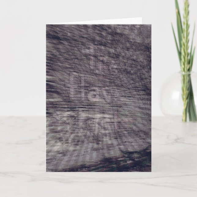 Abstraktes Ghost-Zeichen auf Brick-Gebäude Karte (Vorderseite)