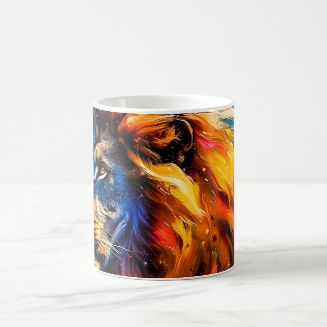 Abstraktes kosmische Tierwelt-Löwenporträt Kaffeetasse (Mittel)