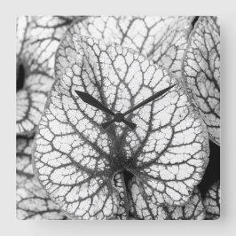 Abstraktes Leaf Quadratische Wanduhr