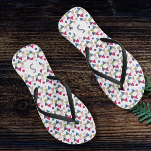 Abstraktes lila-gelbes geometrisches Muster Flip Flops