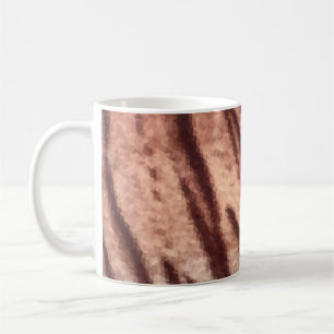 Abstraktes Low-Poly-Tier-Tigerfellmuster. Natur Kaffeetasse