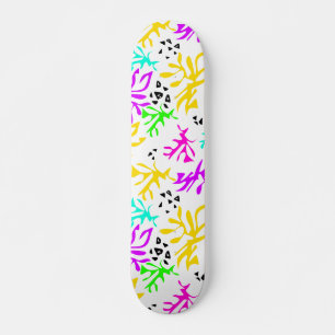 Abstraktes mehrfarbiges Neonmuster Skateboard