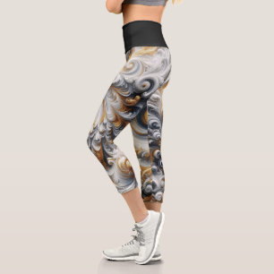 Abstraktes, modernes Swirbelgold, Schwarz und Weiß Capri Leggings