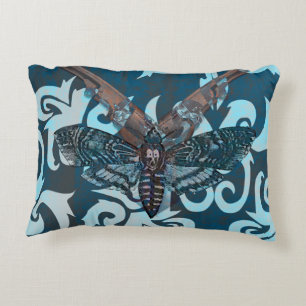 Abstraktes Moth Kissen