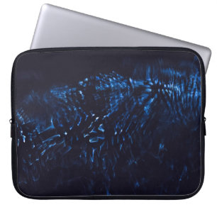 Abstraktes Schwarz-Blau-Bild Laptopschutzhülle