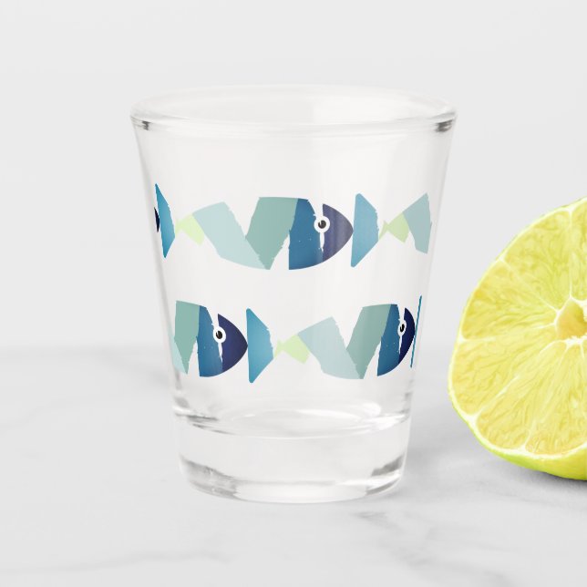 Abstraktes Schwimmen Blauer Fisch Schnapsglas (Vorderseite)