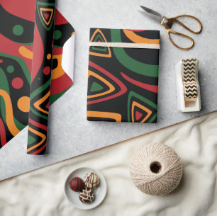 Abstraktes Stammesformen-Muster in Rot, Gold, Grün Geschenkpapier