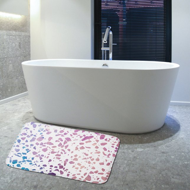 Abstraktes Terrazzo Mosaik Pink & Blue Muster Badematte (Von Creator hochgeladen)