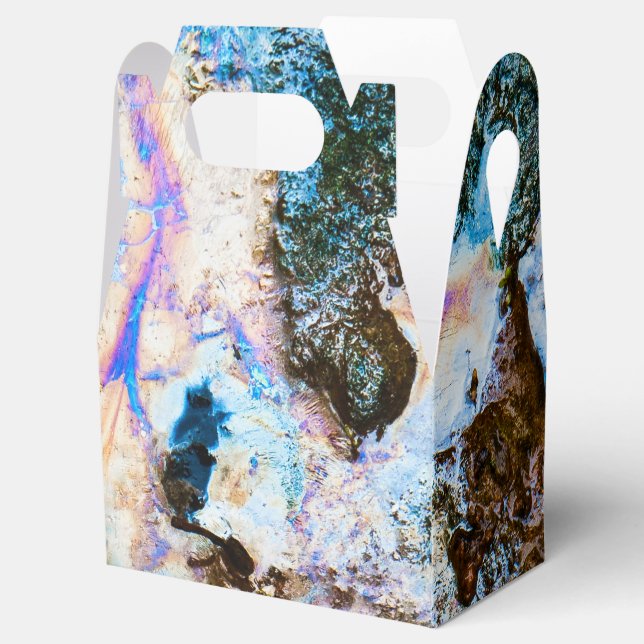 abstraktes Wasser Geschenkschachtel (Geöffnet)