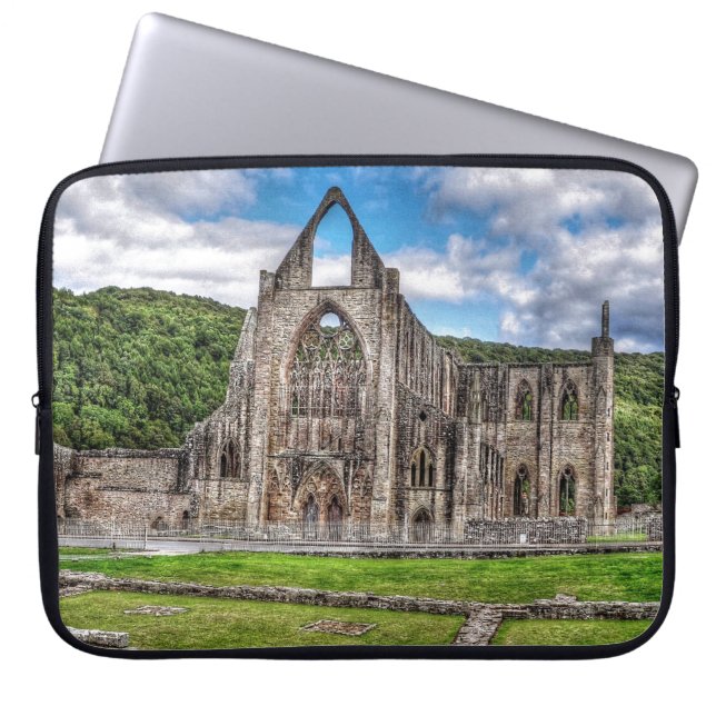 Abtei ancient Tintern, Zisterzienserkloster, Wales Laptopschutzhülle (Vorderseite)
