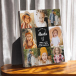 Abuela Wir Liebe Sie hören Moderne Foto Collage Fotoplatte<br><div class="desc">Die Abuela We Liebe You Heart Modern Foto Collage Plaque ist ein berührendes und personalisiertes Geschenk, das Ihre Liebe für Ihre Großmutter zeigt. Diese hübsch gestaltete Gedenktafel besticht durch eine herzförmige Collage aus Foto, mit der Sie Ihre Lieblingsfamilienfotos in einem modernen und stilvollen Layout hinzufügen können. Die herzliche "Wir Liebe...</div>