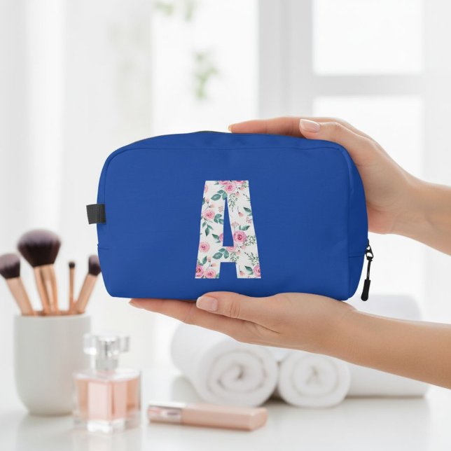 Accessory Bag Personalized Initial Waschbeutel (Von Creator hochgeladen)