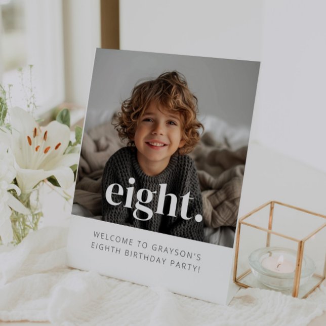Acht - 8. Geburtstag Foto Begrüßungszeichen Sockelschild (Von Creator hochgeladen)