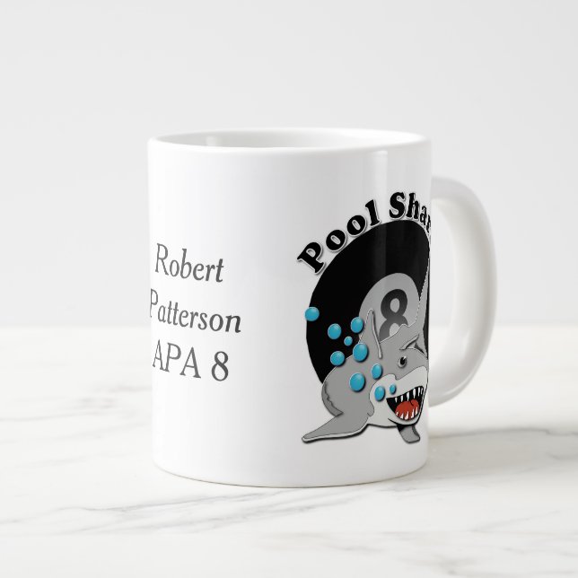 Acht Ball-Pool-Haifisch Jumbo-Tasse (Vorderseite Rechts)