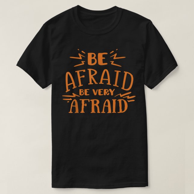 Achten Sie auf eine Beängstigende Halloween-Nacht T-Shirt (Design vorne)