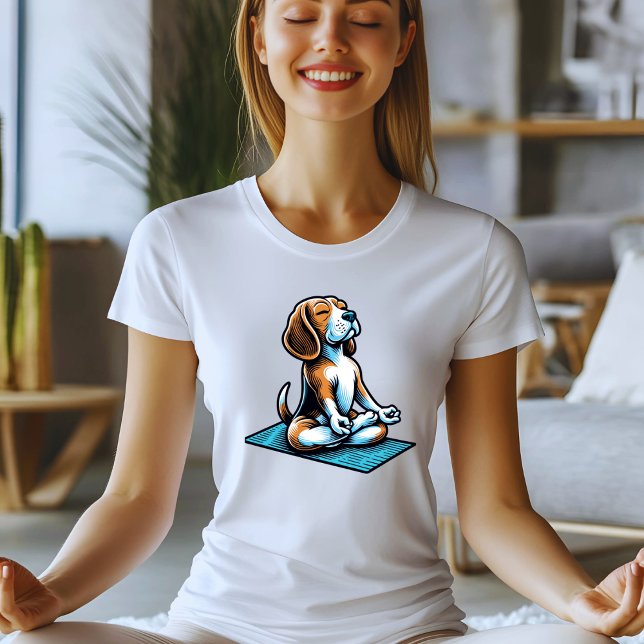 Achtsamer Beagle Yoga Design T-Shirt (Von Creator hochgeladen)